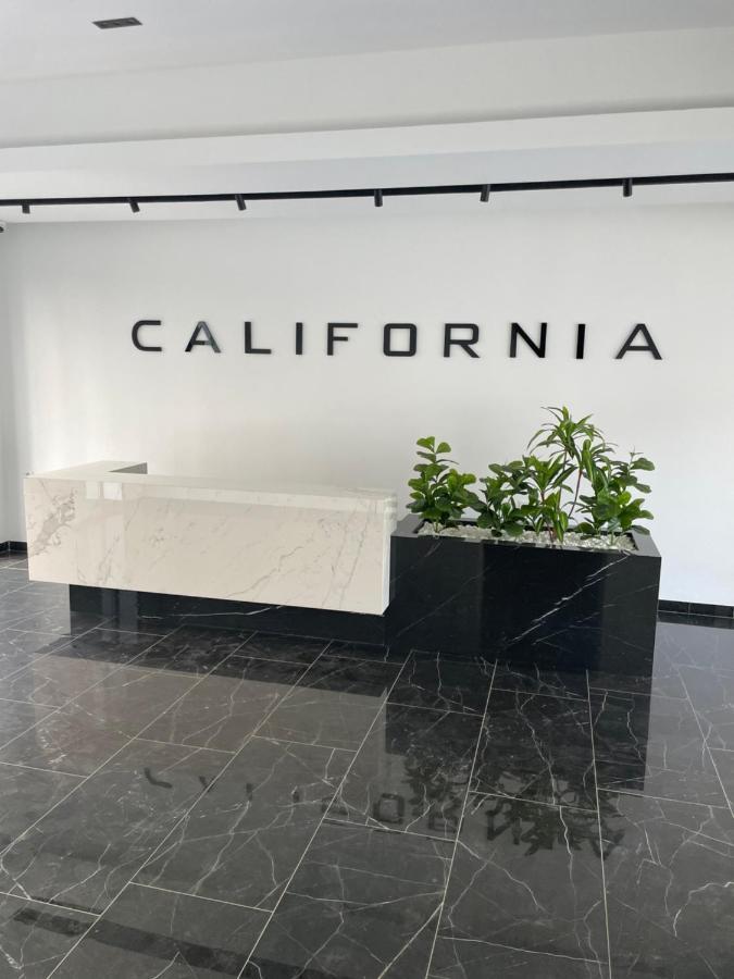 Tunis Residence California Le Kram Bagian luar foto